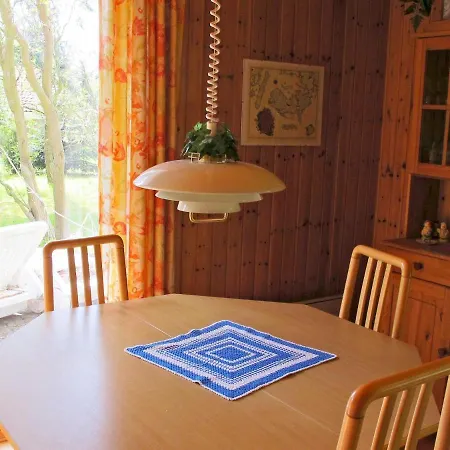 בית נופש Three-bedroom Holiday In Vaeggerlose 1 *