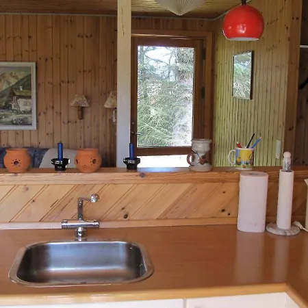 בית נופש Three-bedroom Holiday In Vaeggerlose 1 *