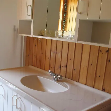 Three-bedroom Holiday In Vaeggerlose 1 * Bøtø By