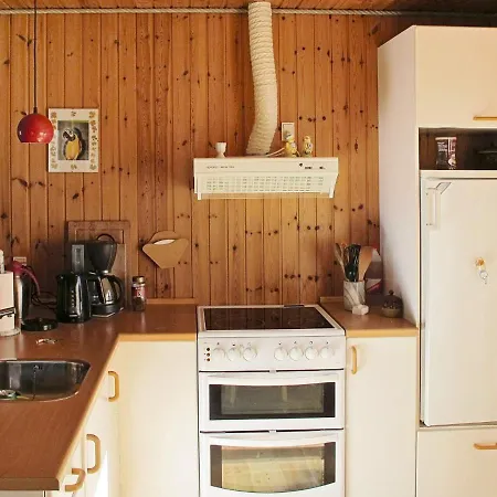 Three-bedroom Holiday In Vaeggerlose 1 בית נופש
